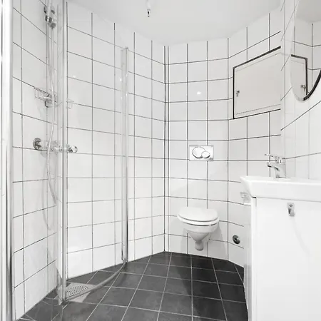 Apartment Charming 200m From Bryggen Bergen