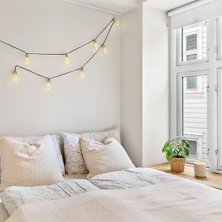 Charming 200m From Bryggen Берген