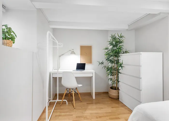 Charming 200m From Bryggen Apartment *
